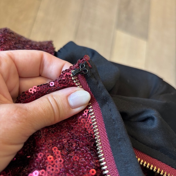 SeXy Sequin Dress - Picture 4 of 12